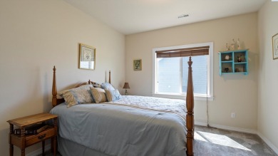 You will simply love this 2-story custom home overlooking the on Horn Rapids Golf Club in Washington - for sale on GolfHomes.com, golf home, golf lot