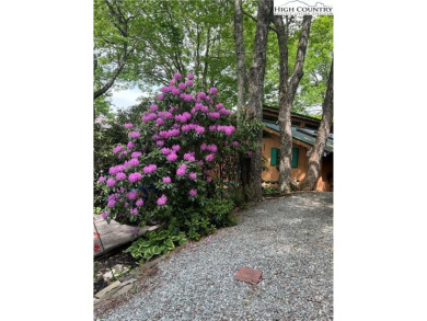 Escape to the mountains with this charming mostly furnished 3 on Land Harbor Golf Course in North Carolina - for sale on GolfHomes.com, golf home, golf lot