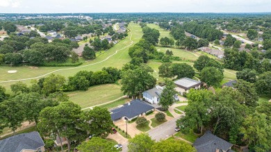 Spacious home in Oak Forest subdivision ready for you to call it on The Challenge at Oak Forest in Texas - for sale on GolfHomes.com, golf home, golf lot