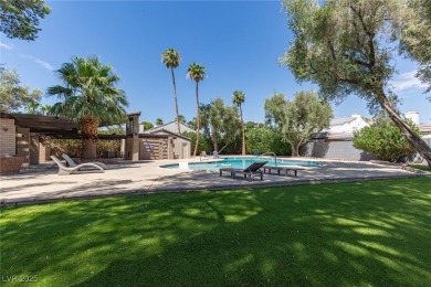 Charming residence nestled in the vibrant heart of Las Vegas on Las Vegas Country Club in Nevada - for sale on GolfHomes.com, golf home, golf lot