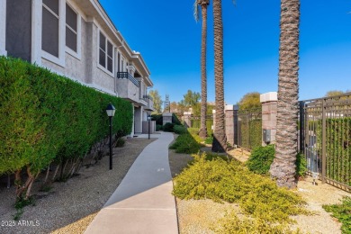 Welcome to resort living! This exceptional 2-bed, 2-bath on Kierland Golf Club in Arizona - for sale on GolfHomes.com, golf home, golf lot