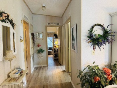 Captivating Home that is Turnkey with 3-Bedroom, 2-Bath! on Schalamar Creek Golf and Country Club in Florida - for sale on GolfHomes.com, golf home, golf lot