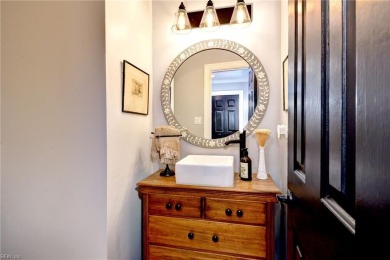 Bright & Spacious Set Back on a Cul-de Sac in Fords Colony! on Fords Colony Country Club in Virginia - for sale on GolfHomes.com, golf home, golf lot