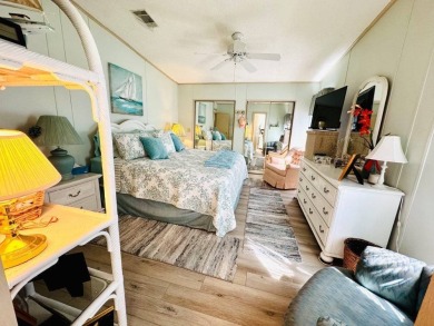 Captivating Home that is Turnkey with 3-Bedroom, 2-Bath! on Schalamar Creek Golf and Country Club in Florida - for sale on GolfHomes.com, golf home, golf lot