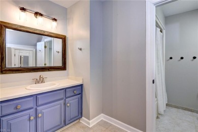 Bright & Spacious Set Back on a Cul-de Sac in Fords Colony! on Fords Colony Country Club in Virginia - for sale on GolfHomes.com, golf home, golf lot