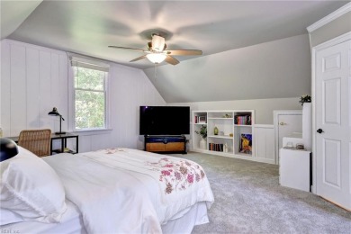 Bright & Spacious Set Back on a Cul-de Sac in Fords Colony! on Fords Colony Country Club in Virginia - for sale on GolfHomes.com, golf home, golf lot