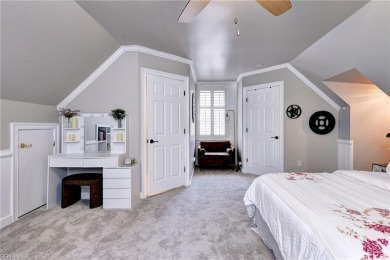 Bright & Spacious Set Back on a Cul-de Sac in Fords Colony! on Fords Colony Country Club in Virginia - for sale on GolfHomes.com, golf home, golf lot