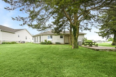 3/1617 3 BR/2 BA Rancher, Comfortable living all on one level on Captains Cove Golf and Yacht Club in Virginia - for sale on GolfHomes.com, golf home, golf lot