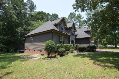 Welcome to your dream home in one of the area's most on Carolina Lakes Country Club in North Carolina - for sale on GolfHomes.com, golf home, golf lot