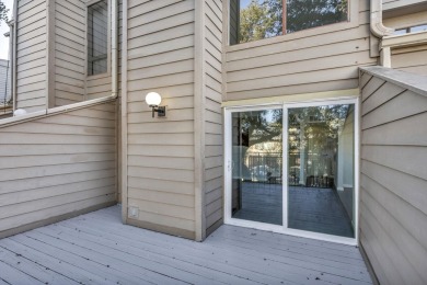 Charming condo in highly desired Horseshoe Bay. Newly renovated on Slick Rock Golf Course - Horseshoe Bay in Texas - for sale on GolfHomes.com, golf home, golf lot