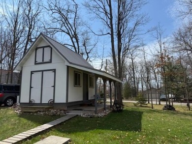 This is not a drive by house, you have to see the interior to on Burning Oak Country Club in Michigan - for sale on GolfHomes.com, golf home, golf lot