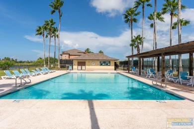 Beautifully updated and tastefully furnished townhome in the on South Padre Island Golf Club in Texas - for sale on GolfHomes.com, golf home, golf lot