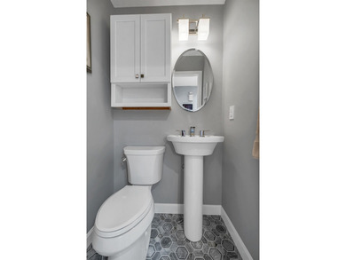 Welcome to this stunning end-unit townhome in the highly on Sky Meadow Country Club in New Hampshire - for sale on GolfHomes.com, golf home, golf lot