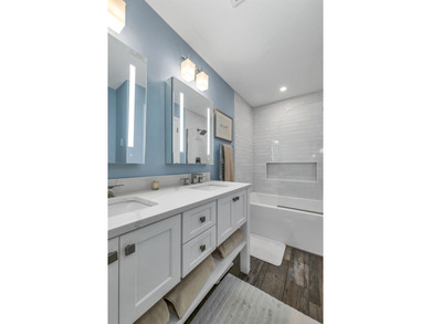 Welcome to this stunning end-unit townhome in the highly on Sky Meadow Country Club in New Hampshire - for sale on GolfHomes.com, golf home, golf lot