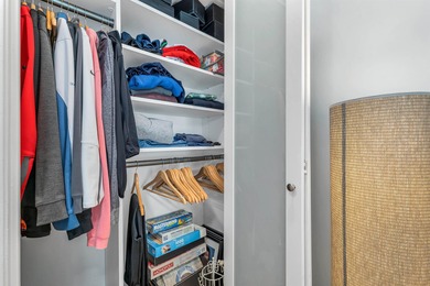 Welcome to this stunning end-unit townhome in the highly on Sky Meadow Country Club in New Hampshire - for sale on GolfHomes.com, golf home, golf lot