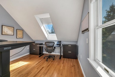 Welcome to this stunning end-unit townhome in the highly on Sky Meadow Country Club in New Hampshire - for sale on GolfHomes.com, golf home, golf lot