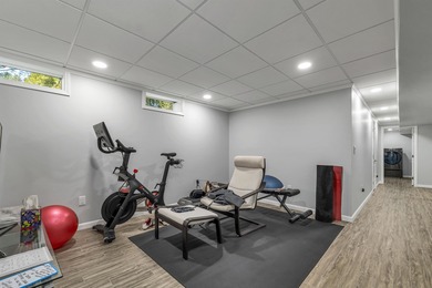 Welcome to this stunning end-unit townhome in the highly on Sky Meadow Country Club in New Hampshire - for sale on GolfHomes.com, golf home, golf lot