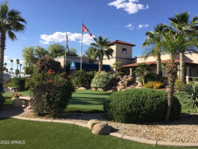 This is a beautifully 1993 updated unit (2019) that's located on on Fountain of the Sun Country Club in Arizona - for sale on GolfHomes.com, golf home, golf lot