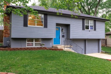 Completely updated home in popular Fairway Hills. Vinyl siding on Royal Meadows Golf Course in Missouri - for sale on GolfHomes.com, golf home, golf lot