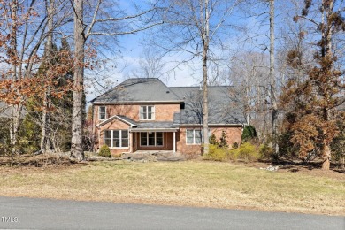 Beautifully maintained Brick Two Story home in Stoney Creek Golf on Stoney Creek Golf Club in North Carolina - for sale on GolfHomes.com, golf home, golf lot