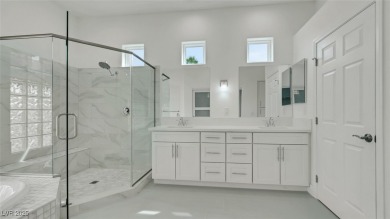 Absolutely stunning 3 bed/2 bath single story in Sun City on Highland Falls Golf Club in Nevada - for sale on GolfHomes.com, golf home, golf lot