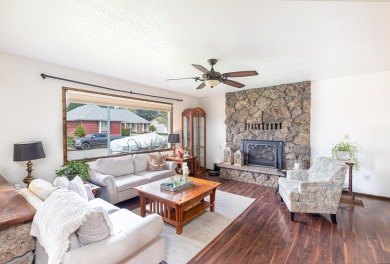 Check out this beautiful 3-bedroom, 3-bathroom home located in a on Dominion Meadows Golf Course in Washington - for sale on GolfHomes.com, golf home, golf lot