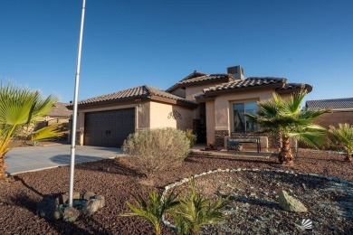 This home sweet home in the Coyote Wash area of Wellton blends on The Links At Coyote Wash in Arizona - for sale on GolfHomes.com, golf home, golf lot