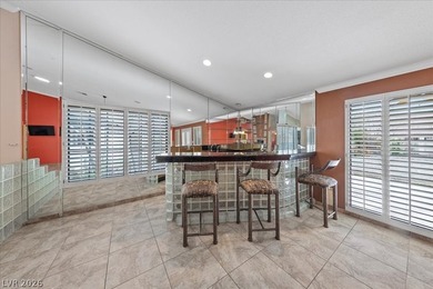 SELLER OFFERING $5,000 TOWARDS BUYER'S CLOSING COSTS! Welcome on Los Prados Golf Course in Nevada - for sale on GolfHomes.com, golf home, golf lot