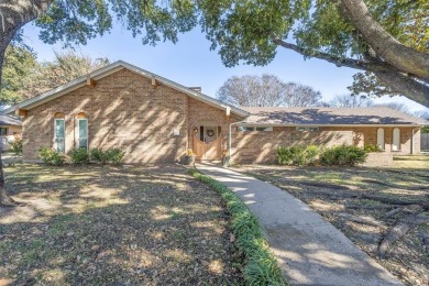 Don't miss this rare opportunity to live in one of the most on Ridglea Golf Course in Texas - for sale on GolfHomes.com, golf home, golf lot