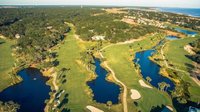 Welcome to 469 Double Eagle Trace, a beautifully designed 2 bed on  in South Carolina - for sale on GolfHomes.com, golf home, golf lot