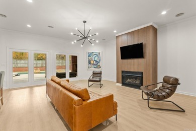 Beautifully renovated 5 Bed 3.5 Bath in Maisons of Chenal with on Chenal Country Club - Bear Den Mountain in Arkansas - for sale on GolfHomes.com, golf home, golf lot