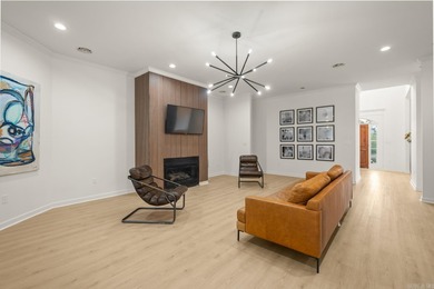 Beautifully renovated 5 Bed 3.5 Bath in Maisons of Chenal with on Chenal Country Club - Bear Den Mountain in Arkansas - for sale on GolfHomes.com, golf home, golf lot