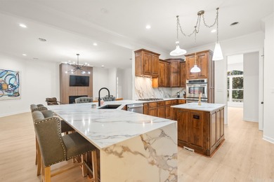 Beautifully renovated 5 Bed 3.5 Bath in Maisons of Chenal with on Chenal Country Club - Bear Den Mountain in Arkansas - for sale on GolfHomes.com, golf home, golf lot