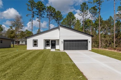 Up to $5,000 in incentives available for buyers using the on Citrus Springs Country Club in Florida - for sale on GolfHomes.com, golf home, golf lot