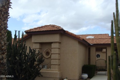 Beautiful 2-bedroom, 2-bathroom Barcelona in the exclusive gated on Oakwood Golf Club  in Arizona - for sale on GolfHomes.com, golf home, golf lot