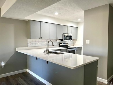 Welcome to your slice of paradise! This lovely 2 bedroom, 2 bath on The Eagle Pointe Golf Resort in Indiana - for sale on GolfHomes.com, golf home, golf lot