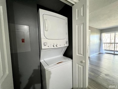 Welcome to your slice of paradise! This lovely 2 bedroom, 2 bath on The Eagle Pointe Golf Resort in Indiana - for sale on GolfHomes.com, golf home, golf lot