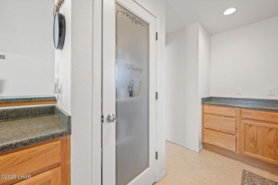 Fully updated, move-in-ready Pool home offers 3 bedrooms, 2 on London Bridge Golf Course in Arizona - for sale on GolfHomes.com, golf home, golf lot