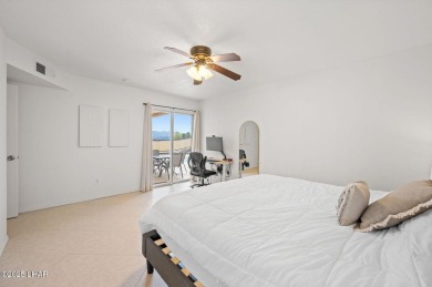 Fully updated, move-in-ready Pool home offers 3 bedrooms, 2 on London Bridge Golf Course in Arizona - for sale on GolfHomes.com, golf home, golf lot
