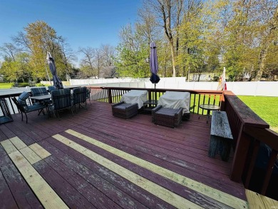 This spacious one-level home features an attached 2 car garage on Washington Country Club in Indiana - for sale on GolfHomes.com, golf home, golf lot