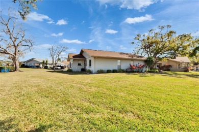 PRICE REDUCED!!  Move in ready condo is an amazing opportunity on Kings Point Executive Golf Course in Florida - for sale on GolfHomes.com, golf home, golf lot