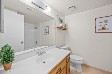 Fully updated, move-in-ready Pool home offers 3 bedrooms, 2 on London Bridge Golf Course in Arizona - for sale on GolfHomes.com, golf home, golf lot