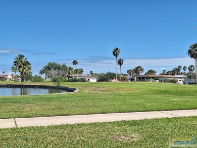 Are you looking for a vacation home in an amenity rich resort on Long Island Golf Course in Texas - for sale on GolfHomes.com, golf home, golf lot