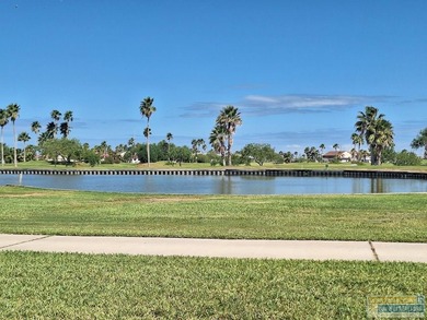 Are you looking for a vacation home in an amenity rich resort on Long Island Golf Course in Texas - for sale on GolfHomes.com, golf home, golf lot