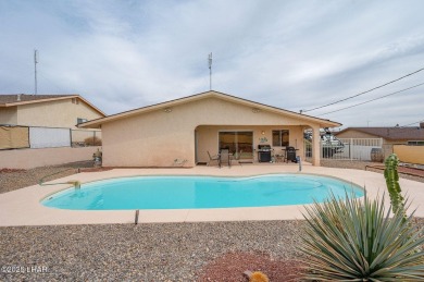 Fully updated, move-in-ready Pool home offers 3 bedrooms, 2 on London Bridge Golf Course in Arizona - for sale on GolfHomes.com, golf home, golf lot