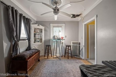 Discover this inviting 2-bed, 2-bath home that blends character on Evergreen Hills Golf Course in Michigan - for sale on GolfHomes.com, golf home, golf lot