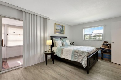 Totally remodeled 1/1.5 condo located in Kings Point. Laminate on Kings Point Golf -Flanders Way in Florida - for sale on GolfHomes.com, golf home, golf lot