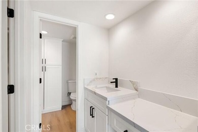 Beautifully remodeled 3-bedroom, 2-bath condo located in the on Indian Palms Country Club and Resort in California - for sale on GolfHomes.com, golf home, golf lot