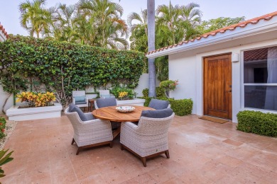 Cozy, inviting and filled with natural light, Palmilla Fairways on Palmilla Golf Club in  - for sale on GolfHomes.com, golf home, golf lot