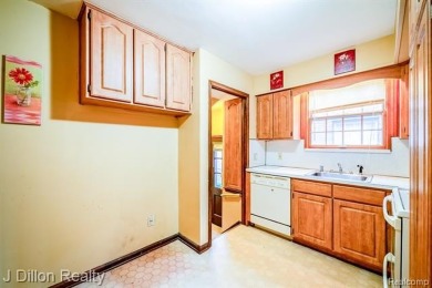 Welcome to 640 N Elizabeth St--charming, classic, and full of on Dearborn Country Club in Michigan - for sale on GolfHomes.com, golf home, golf lot